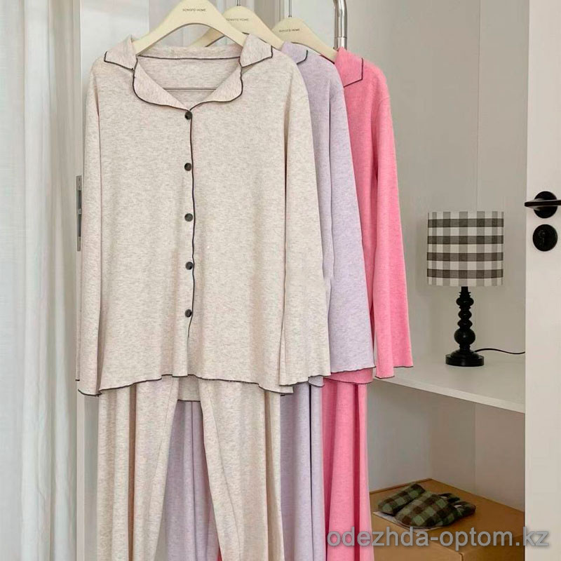 d7-3733 Комплект женской пижамы: рубашка и штаны, стандарт (44-50), 1 пачка (3 шт) d7-3733 Комплект женской пижамы: рубашка и штаны, стандарт (44-50), 1 пачка (3 шт)