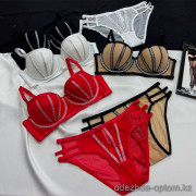 b16-2890 Комплект нижнего белья: бюстгальтер и трусики, 1 пачка (3 шт)