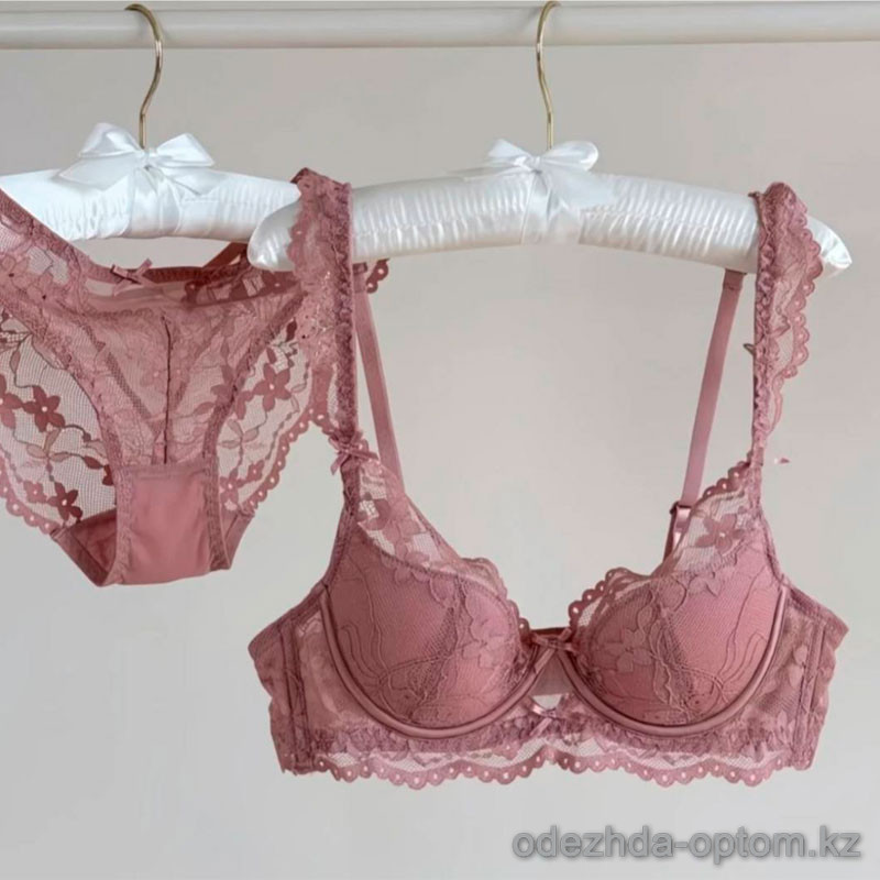 b13-8826 Комплект кружевного нижнего белья: бюстгальтер и трусики, 1 пачка (3 шт) b13-8826 Комплект кружевного нижнего белья: бюстгальтер и трусики, 1 пачка (3 шт)