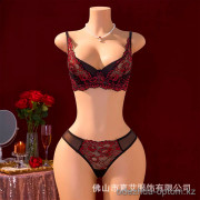 b13-5161 Комплект нижнего белья: бюстгальтер и стринги, S-L, 1 пачка (3 шт)
