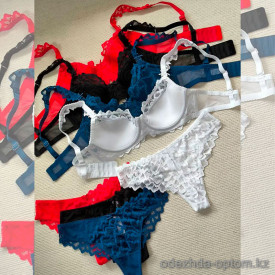 b15-33052 Комплект нижнего белья: бюстгальтер и трусики, чашка B, 1 пачка (3 шт) b15-33052 Комплект нижнего белья: бюстгальтер и трусики, чашка B, 1 пачка (3 шт)