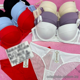 b6-0407 Miss Wicasa Комплект нижнего белья: бюстгальтер с наполнителем и трусики, чашка B, 1 пачка (3 шт)