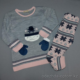 d4-7264 Детский комплект на девочку: штаны, свитер, шарф, варежки, 1-4 года, 1 пачка (4 шт)