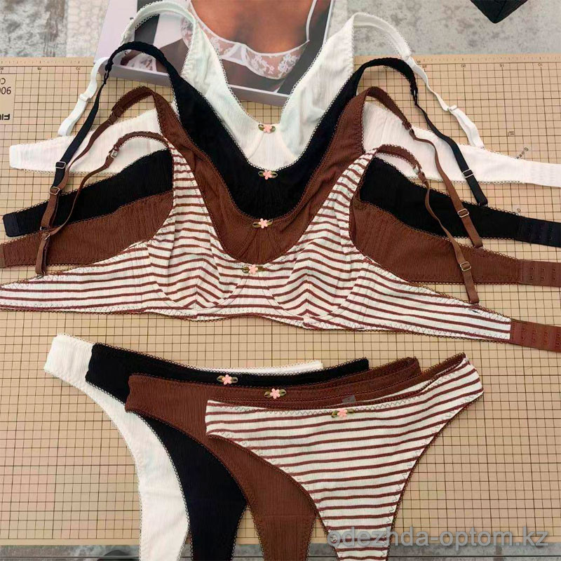 b13-5628 Комплект нижнего белья: бюстгальтер и трусики, M-XL, 1 пачка (3 шт) b13-5628 Комплект нижнего белья: бюстгальтер и трусики, M-XL, 1 пачка (3 шт)